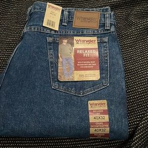 Wrangler rugged wear relaxed fit men’s jeans 40×32